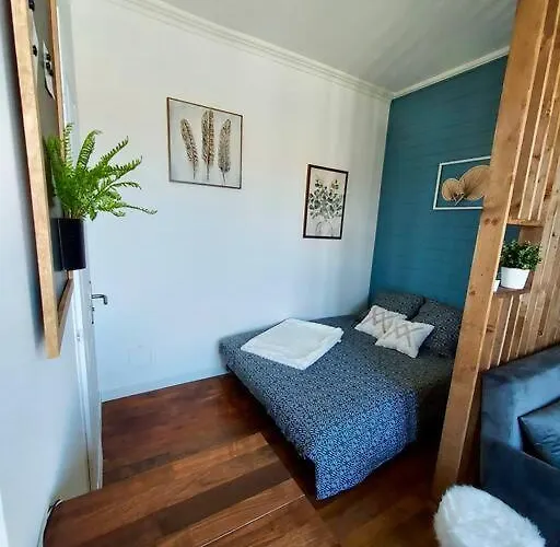 Lumineux Proche Futuroscope